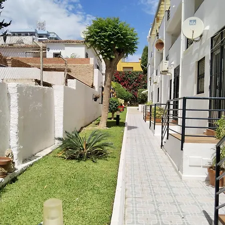 Calle De La Cordera, 3 公寓 *
